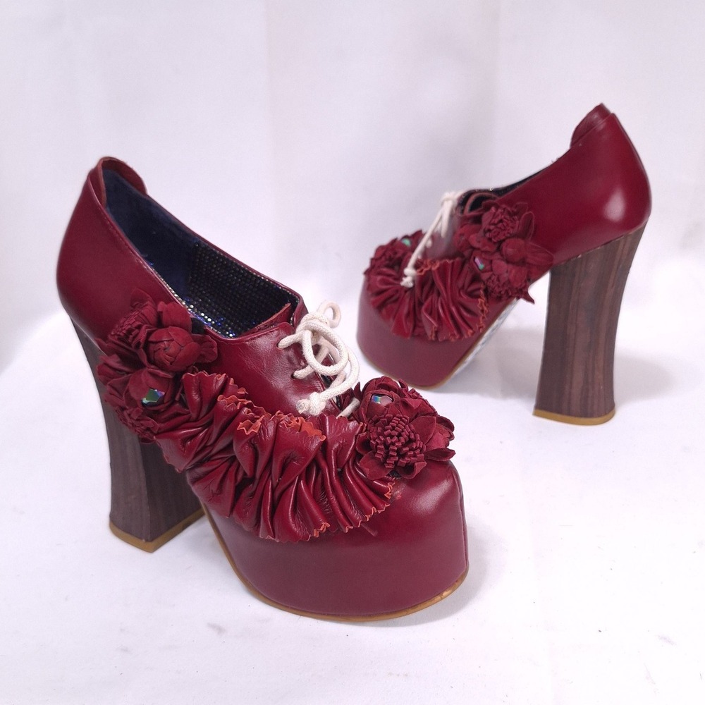 Irregular Choice Pertrisha Leather Floral Ruffle Platform Heels Womens‎ 6.5 Red